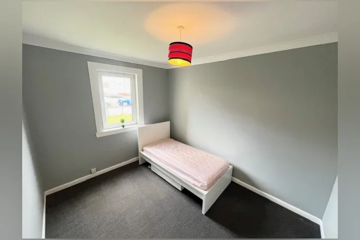 Flat Kirkhill Road in Aberdeen City