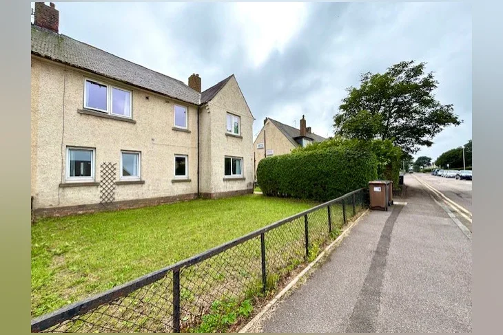 Flat Kirkhill Road in Aberdeen City