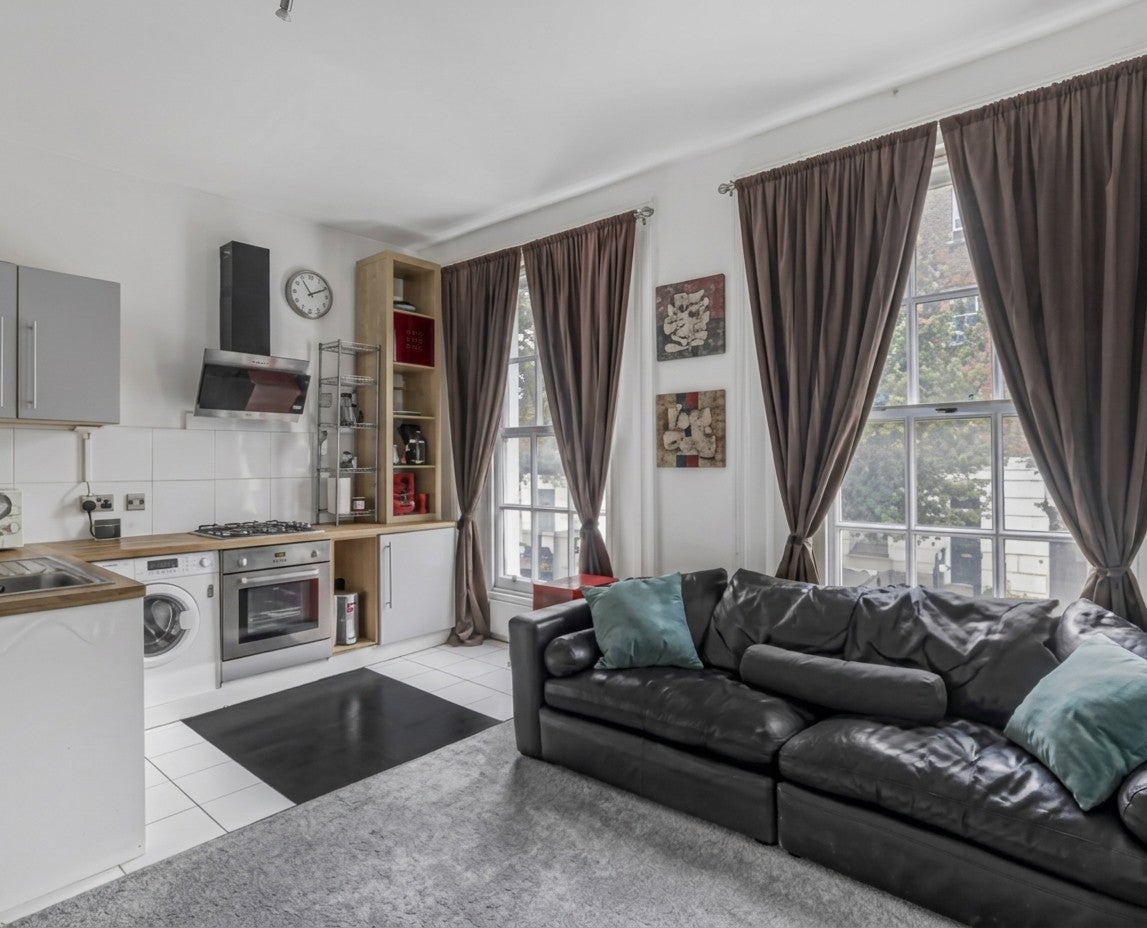 Flat Acton Street in Greater London