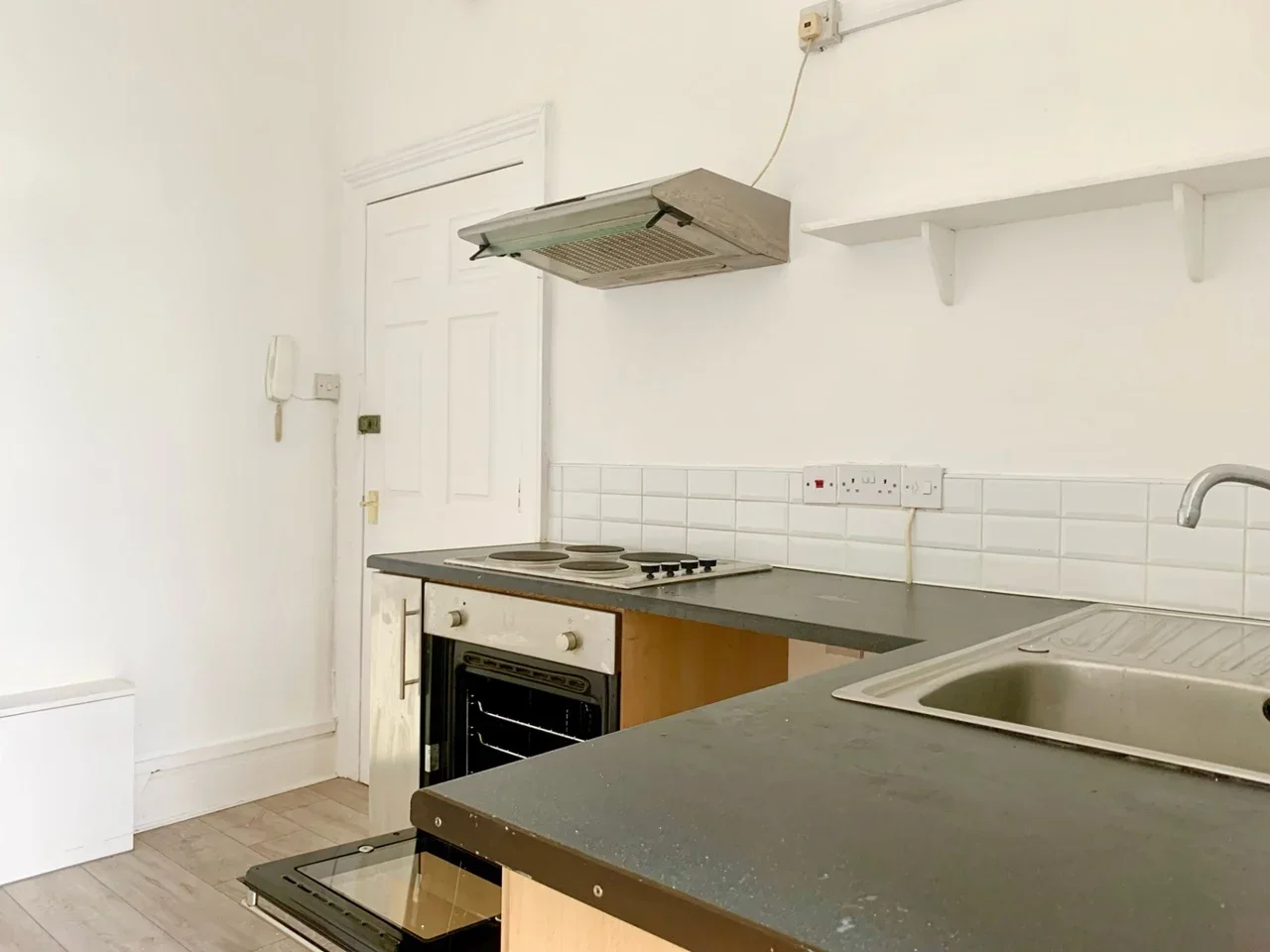 Flat Scarisbrick Street in Southport