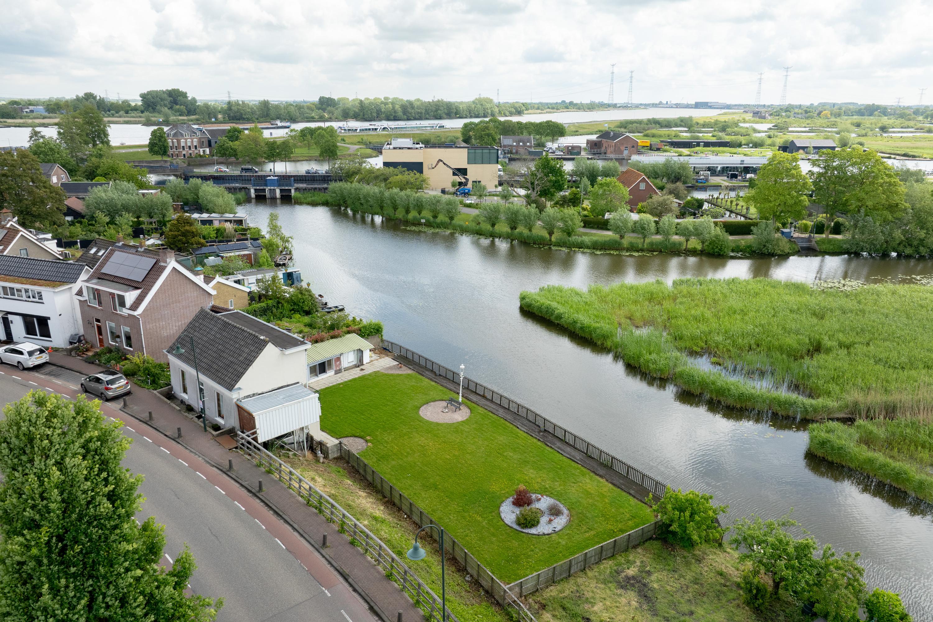 Vrijstaande woning te koop: Molenstraat 180, Kinderdijk