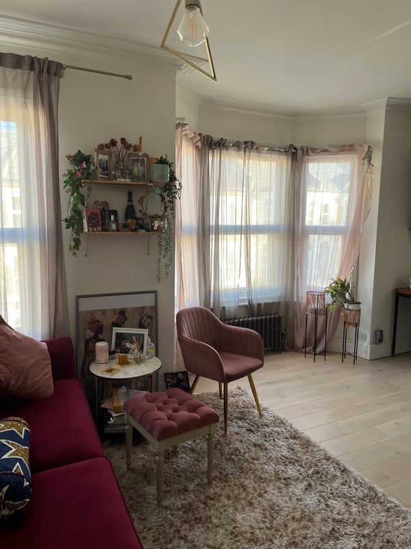 Flat Gonville Road in Greater London