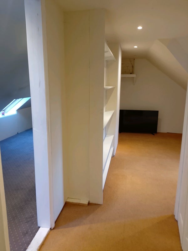 Room Glebe Crescent in Witham