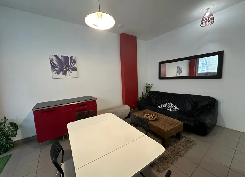 Flat Rue Michel Lejoly in Talence