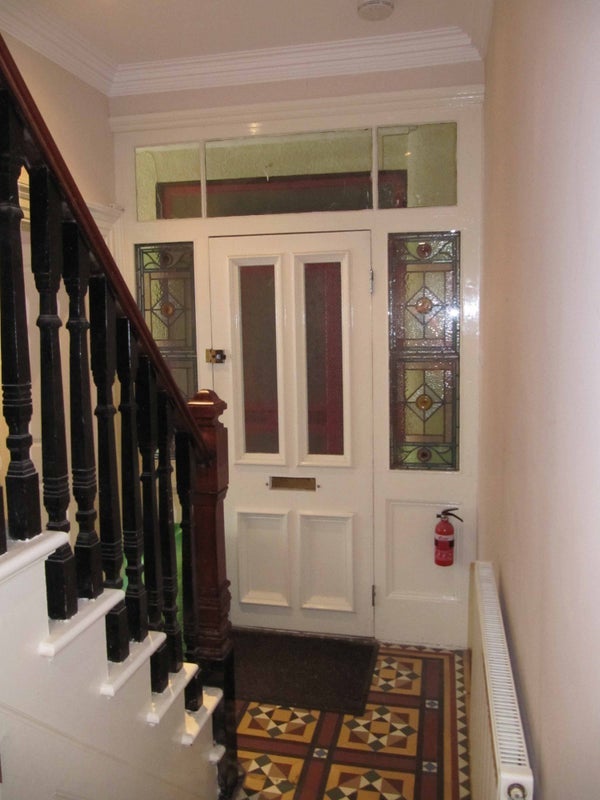 Room Manor Road in Rugby