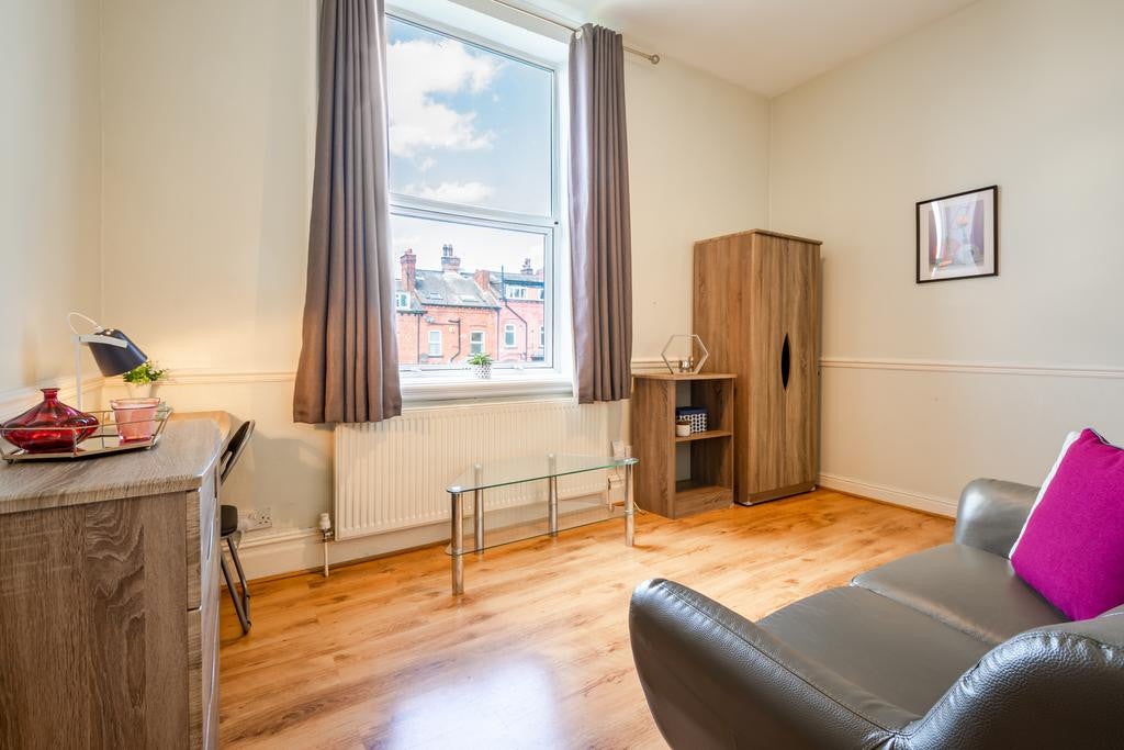 Flat Kendal Bank in Leeds