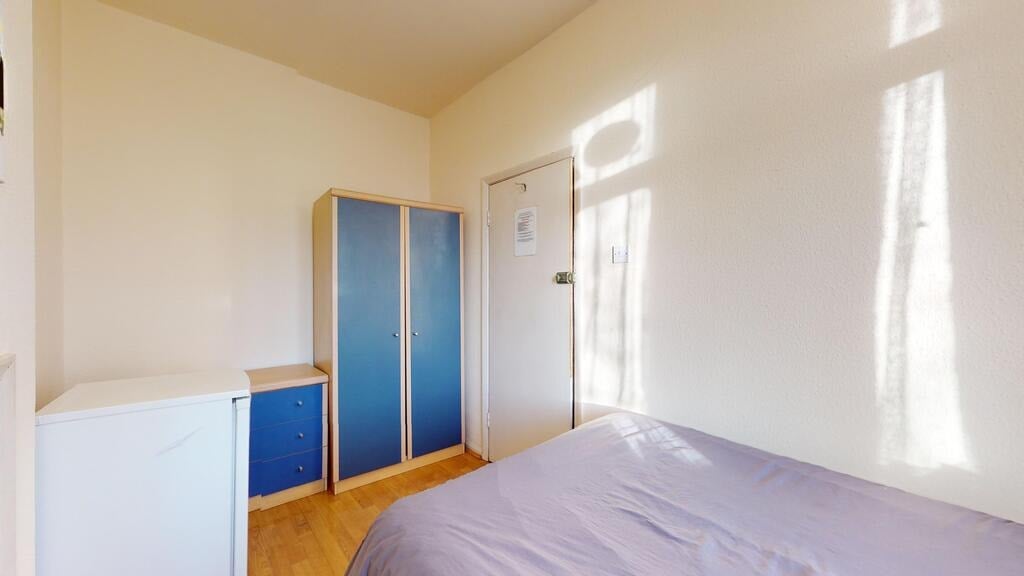 Room Anson Road in Greater London
