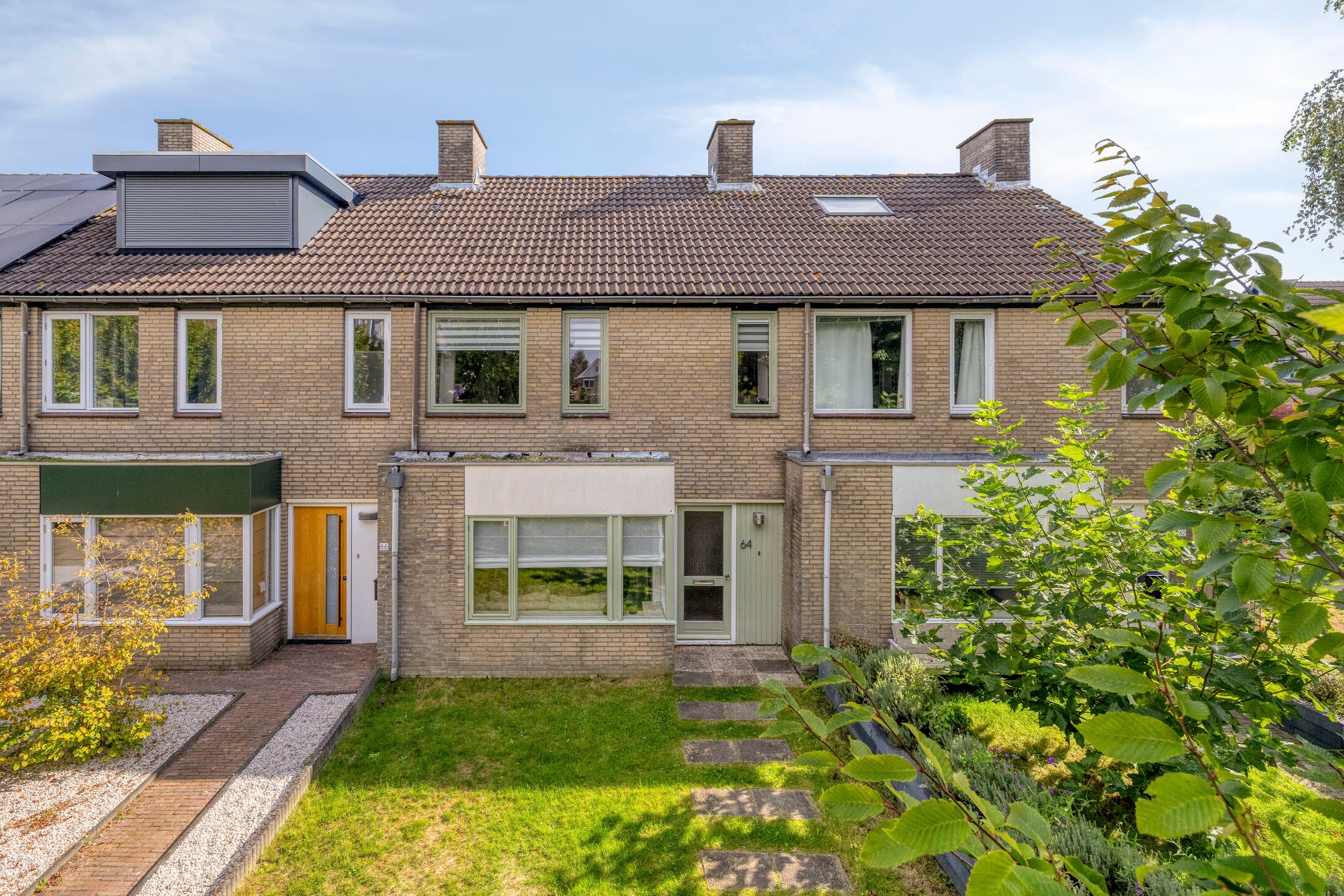 Tussenwoning te koop: Spinetstraat 64, Etten-Leur