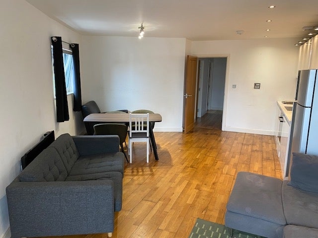 Flat Bute Terrace in Cardiff