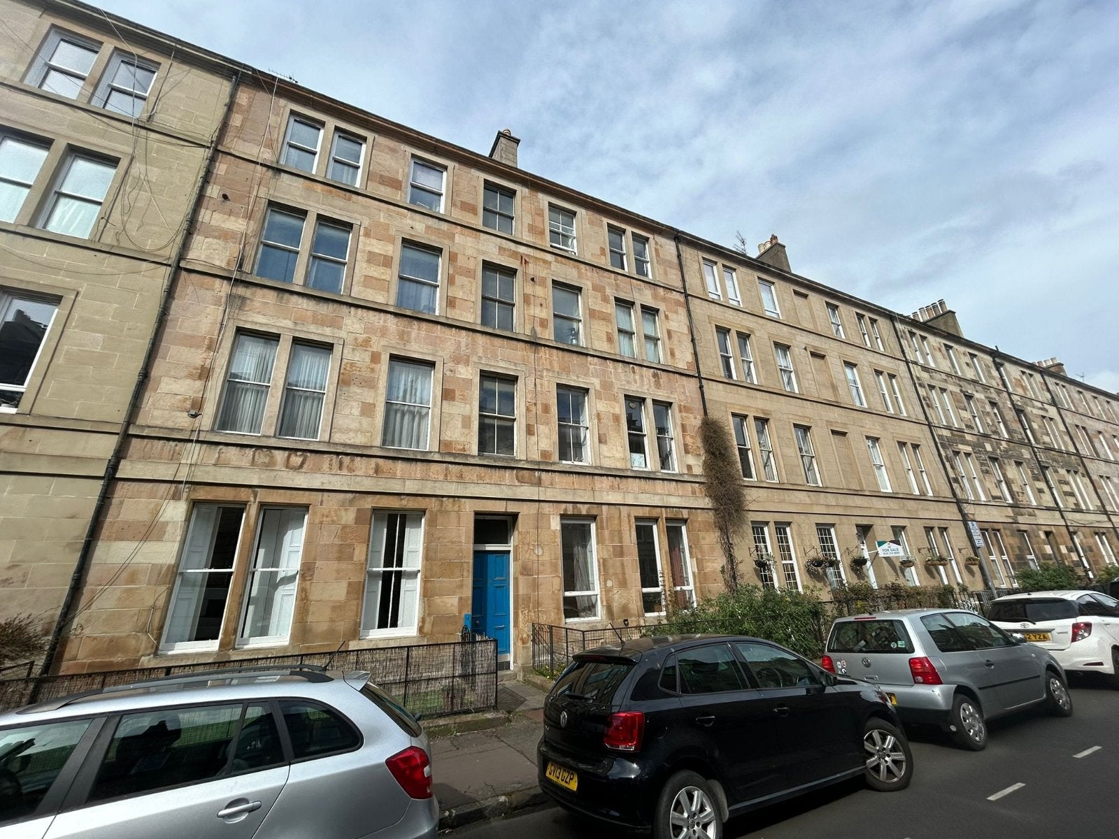 Flat Lauriston Gardens in City of Edinburgh