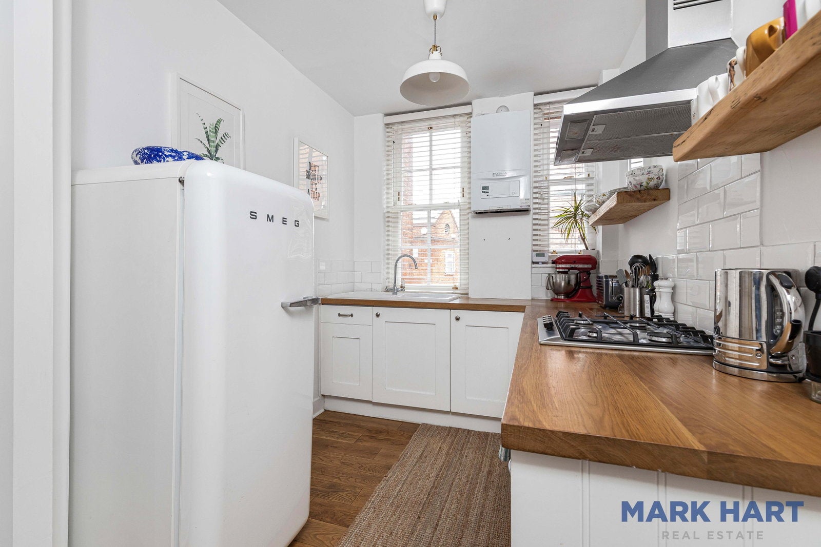 Flat Camberwell Green in Greater London