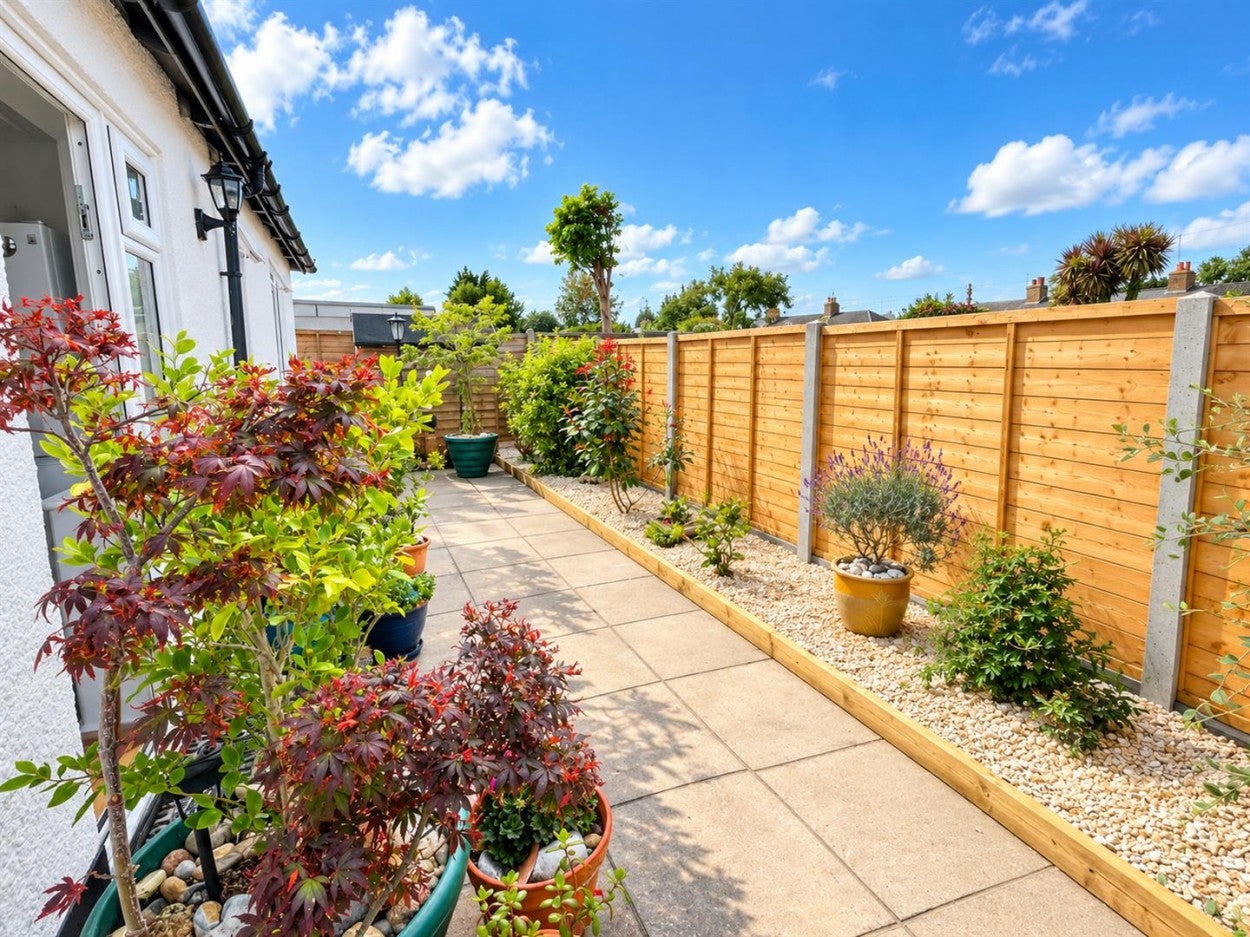 House Grove Crescent in Arun