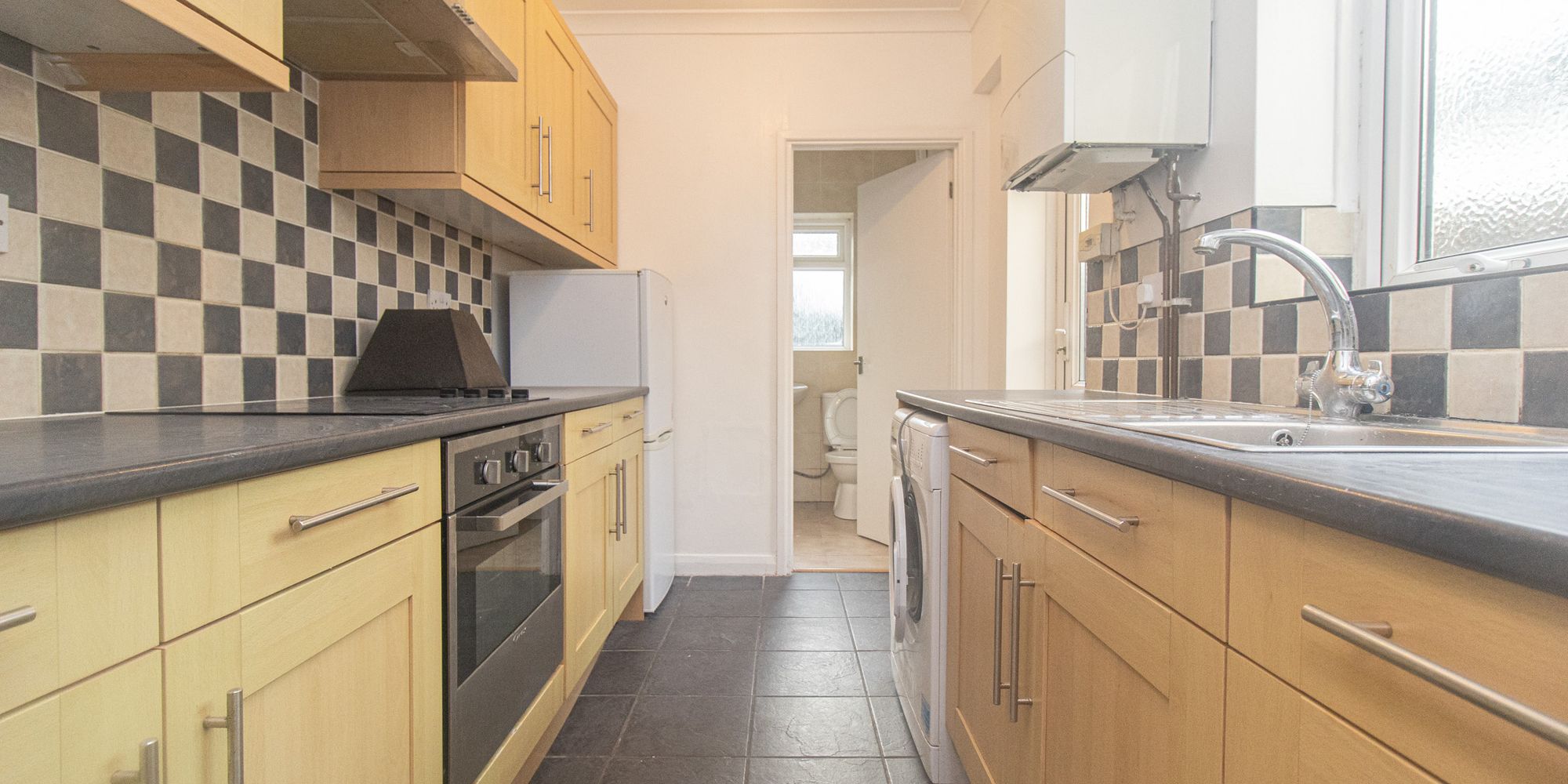 Flat Keppoch Street in Cardiff