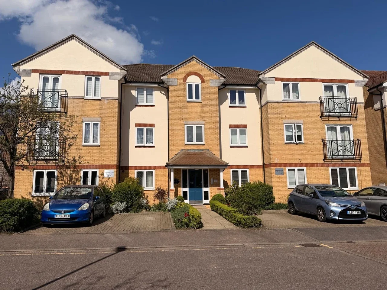 Flat Grenville Place in Greater London