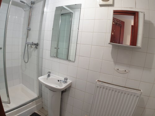 Room Valentia Road in Oxford