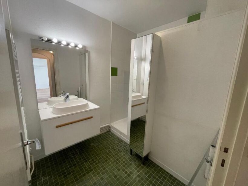 Flat Place Drouet d'Erlon in Reims