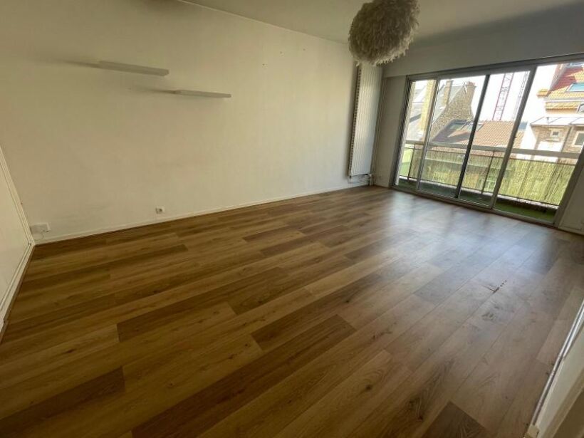 Flat Place Drouet d'Erlon in Reims