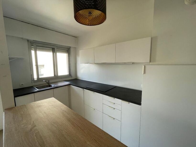 Flat Place Drouet d'Erlon in Reims