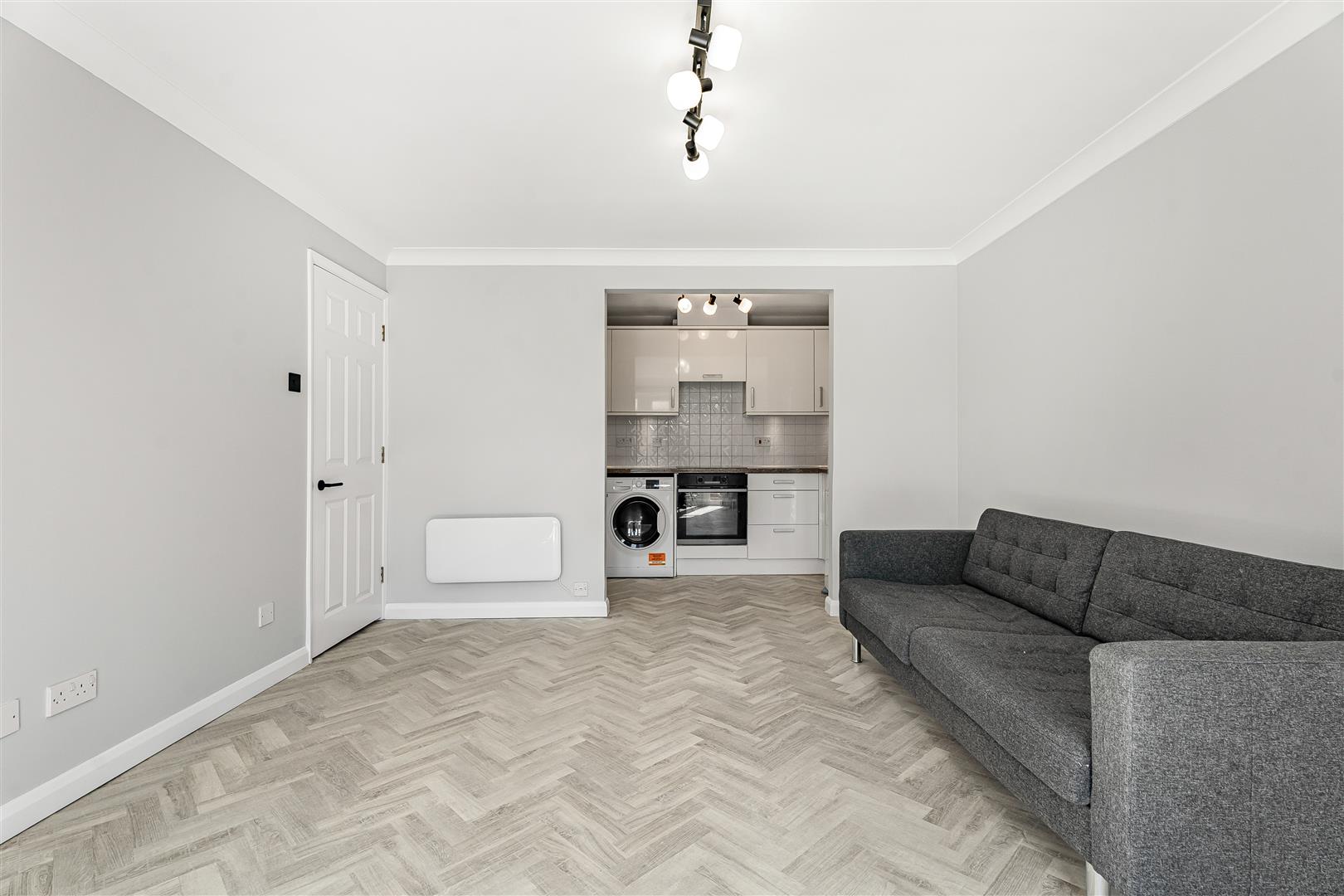 Flat Sopwith Way in Greater London