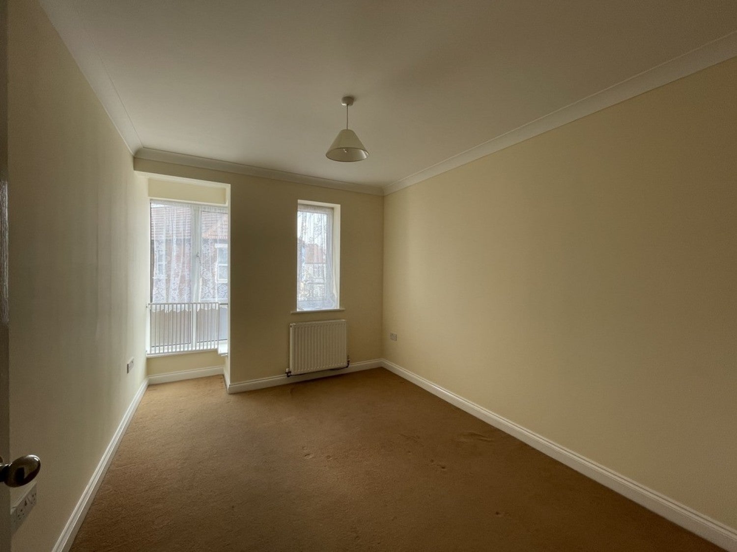 Flat Inverness Avenue in Southend-on-Sea