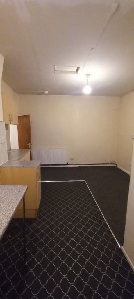 Flat Uttoxeter Road in Stoke-on-Trent
