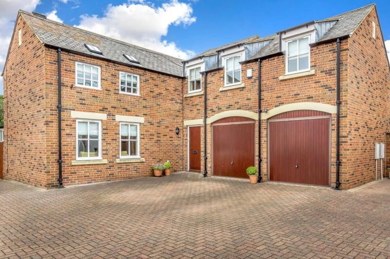 Room Front Street in South Tyneside