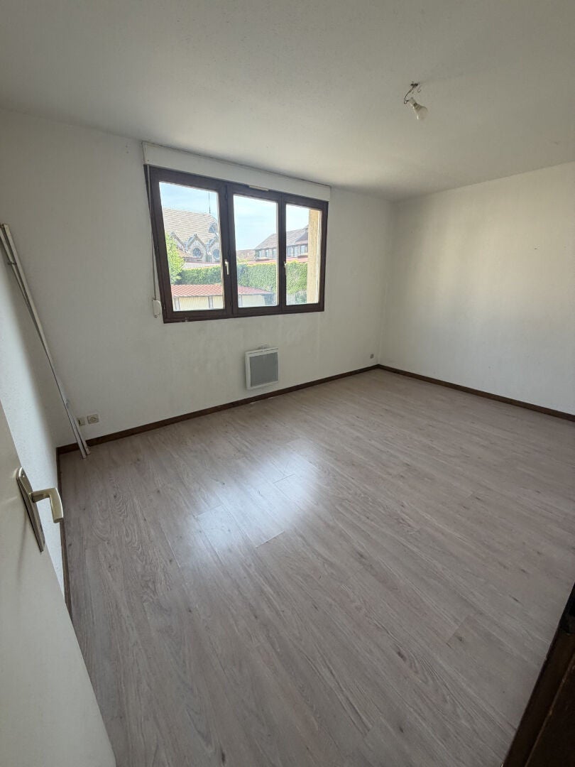 Flat Rue Monseigneur Trouillet in Lunéville