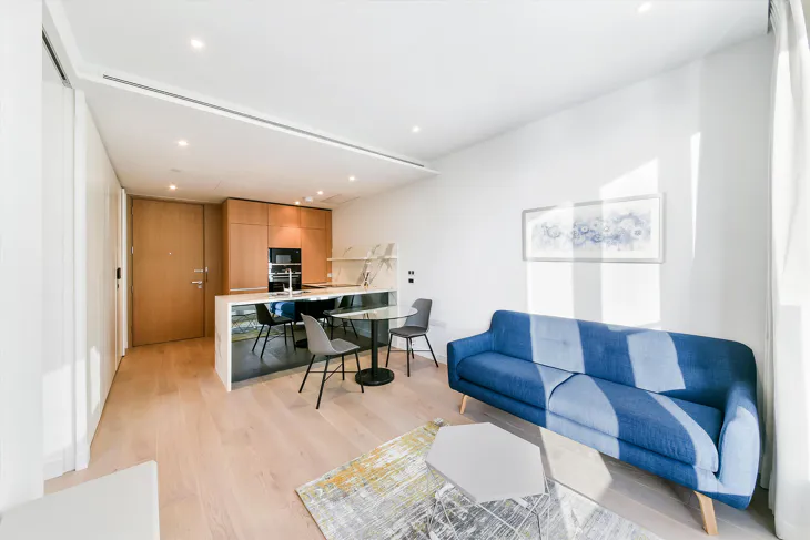 Flat Park Drive in Greater London