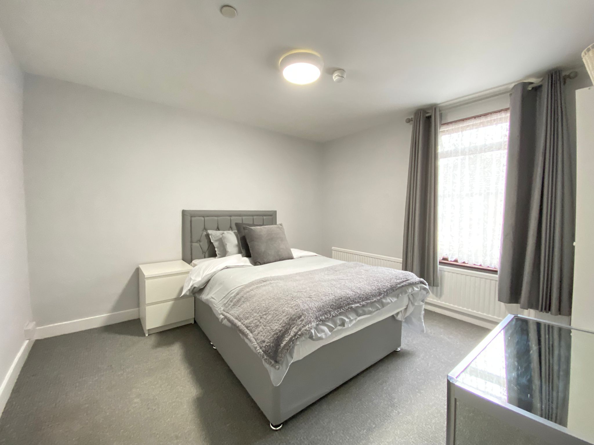Room Colney Road in Dartford