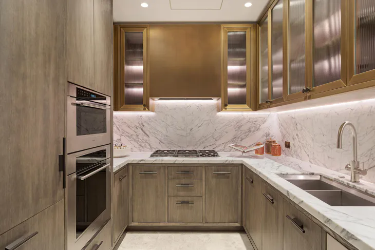 Flat Grosvenor Square in City of Westminster