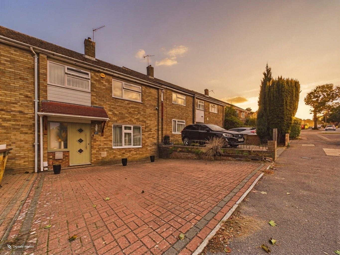 House Leys Road in Dacorum