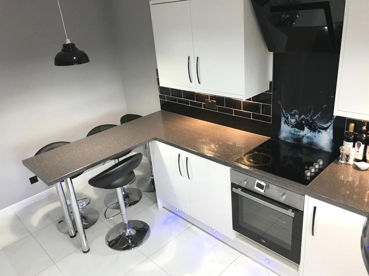 Room Hackington Crescent in Greater London