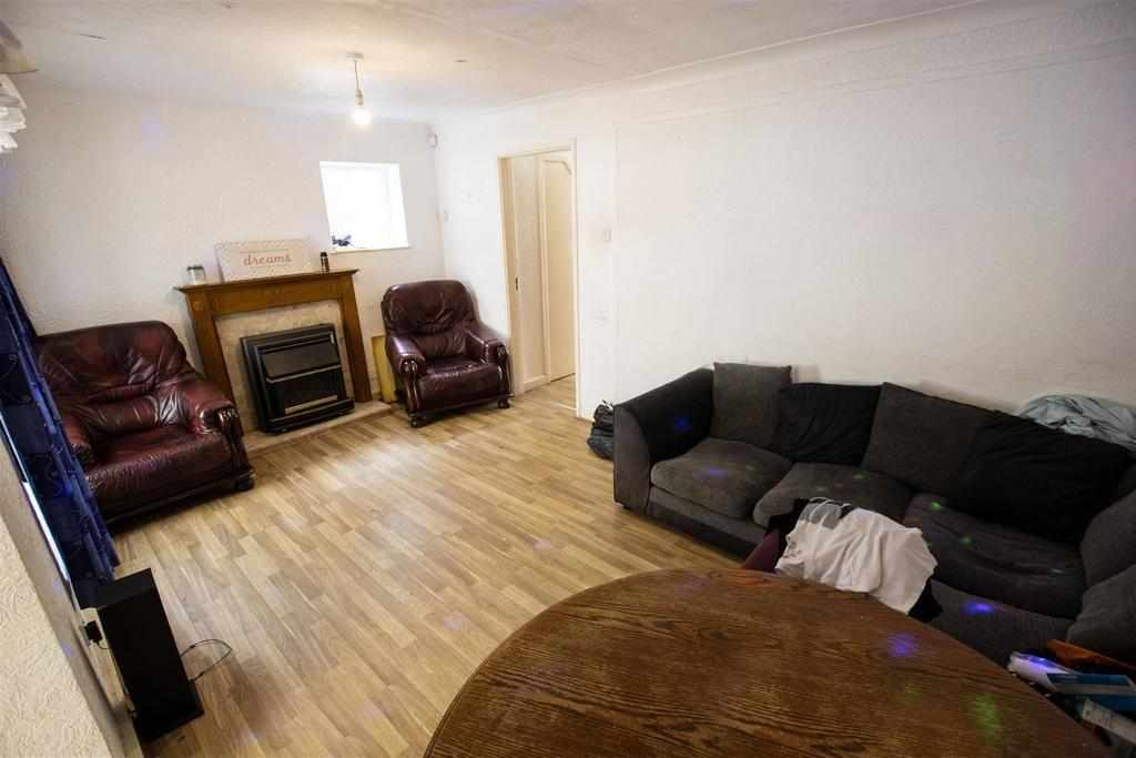 Flat Lodge Hill Road in Birmingham