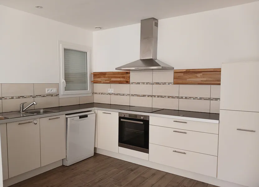Appartement Rue Raymond Jean à L'Houmeau