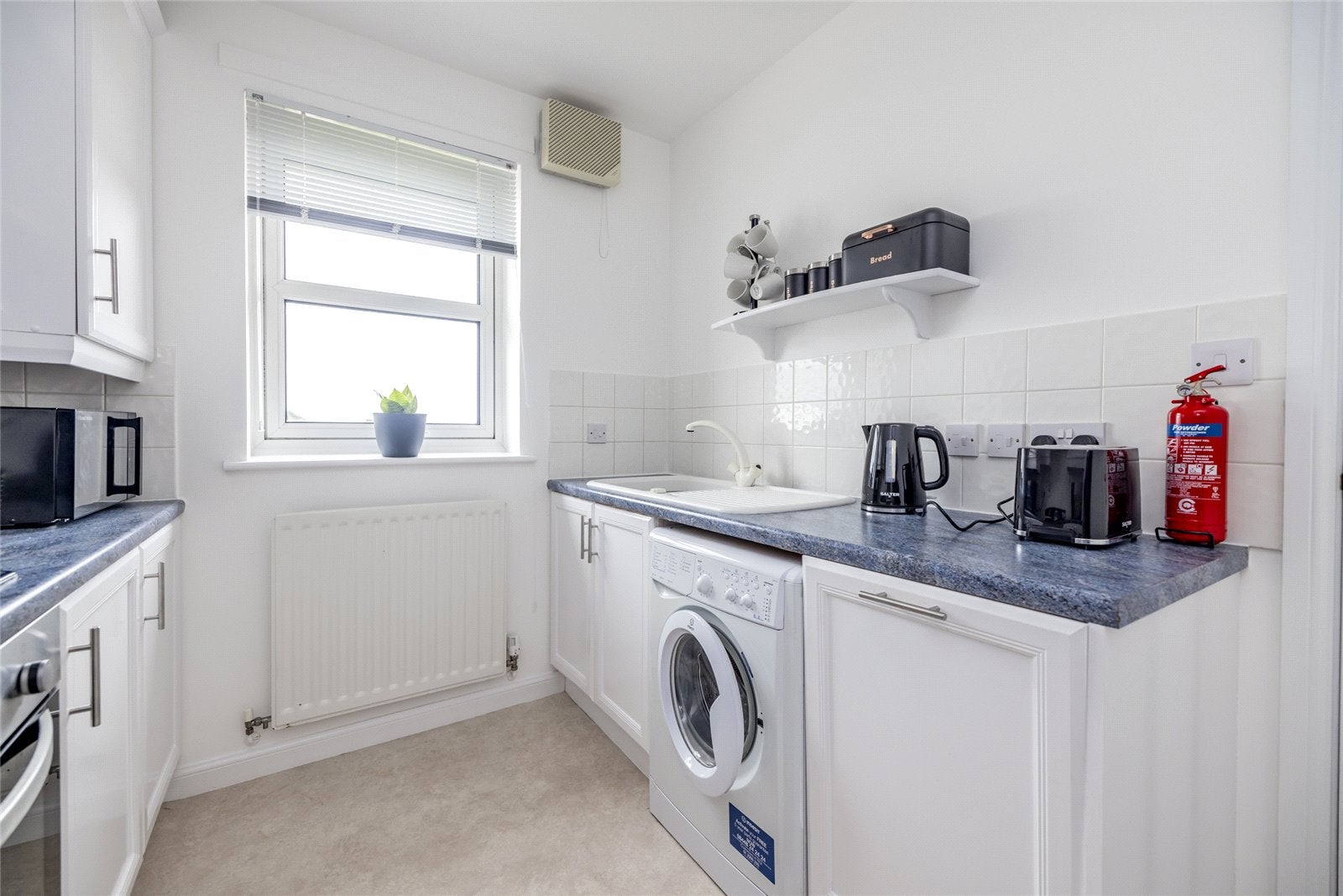 Flat Ashgrove Avenue in Aberdeen City