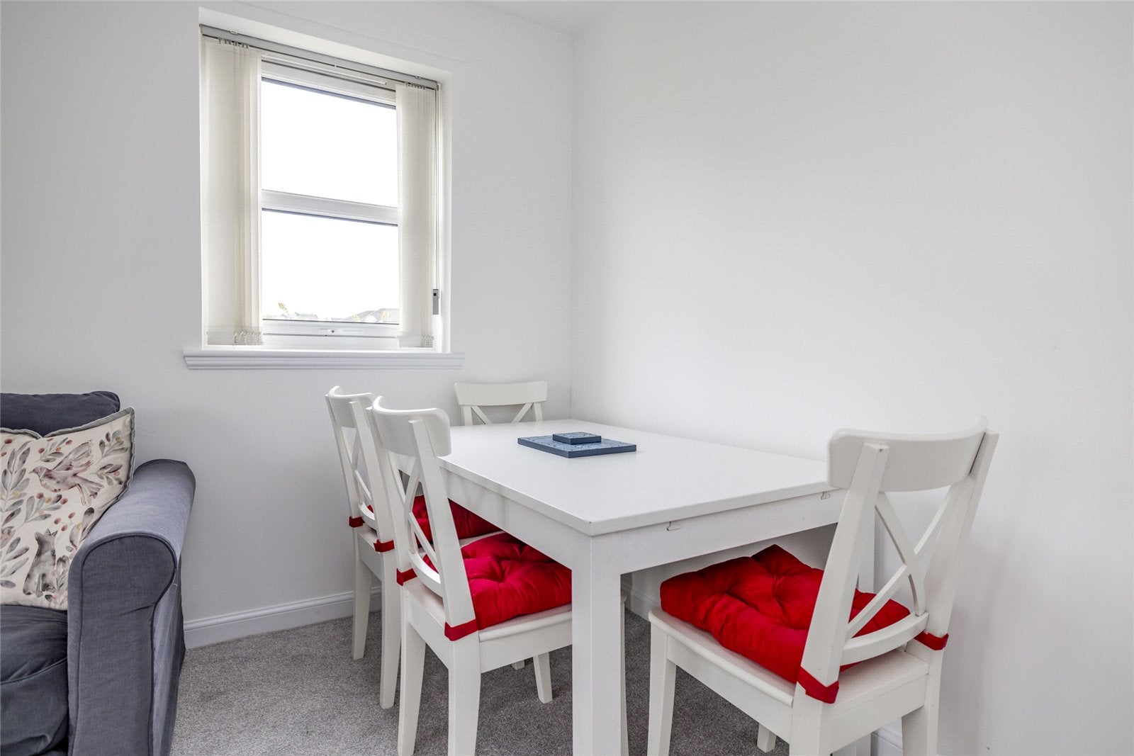 Flat Ashgrove Avenue in Aberdeen City