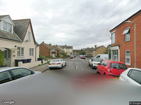 Flat Clarence Street in Canterbury