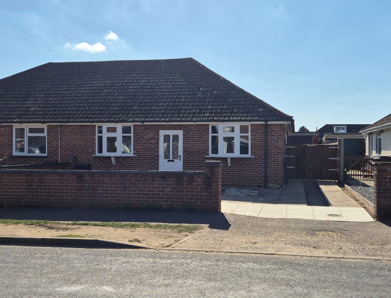 House Bush Road in Broadland
