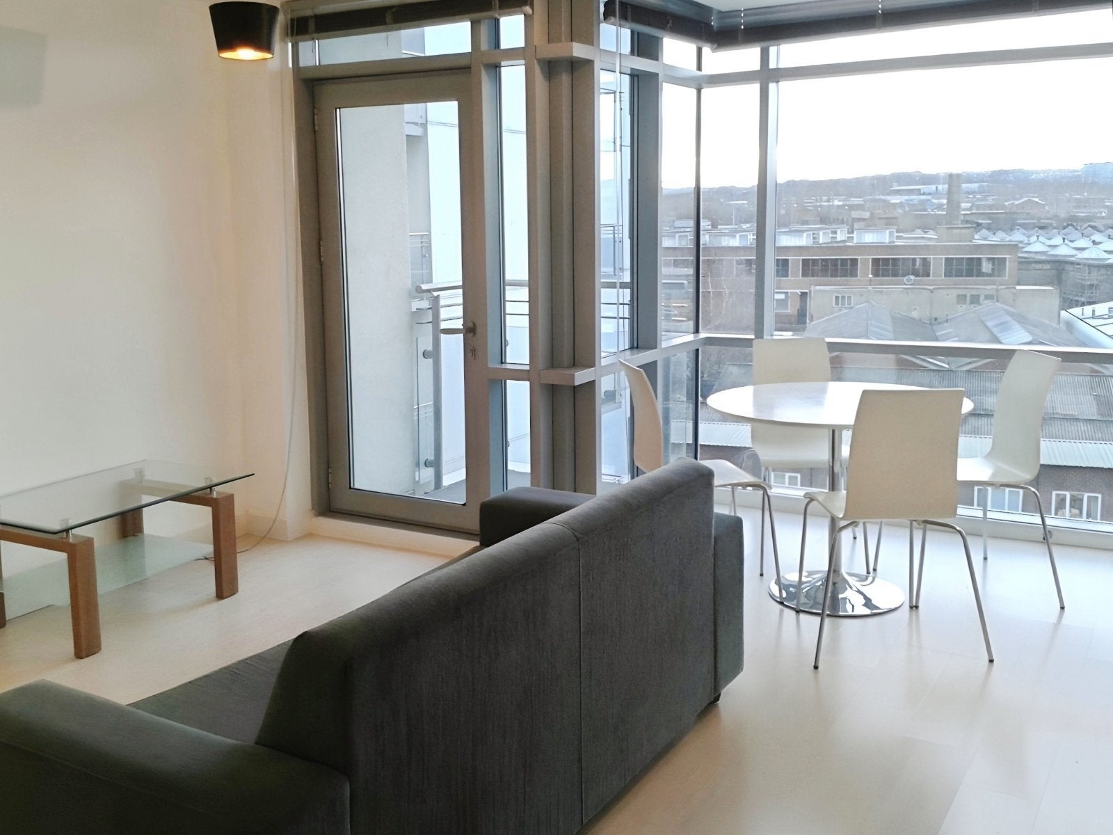 Flat Ingram Street in Leeds
