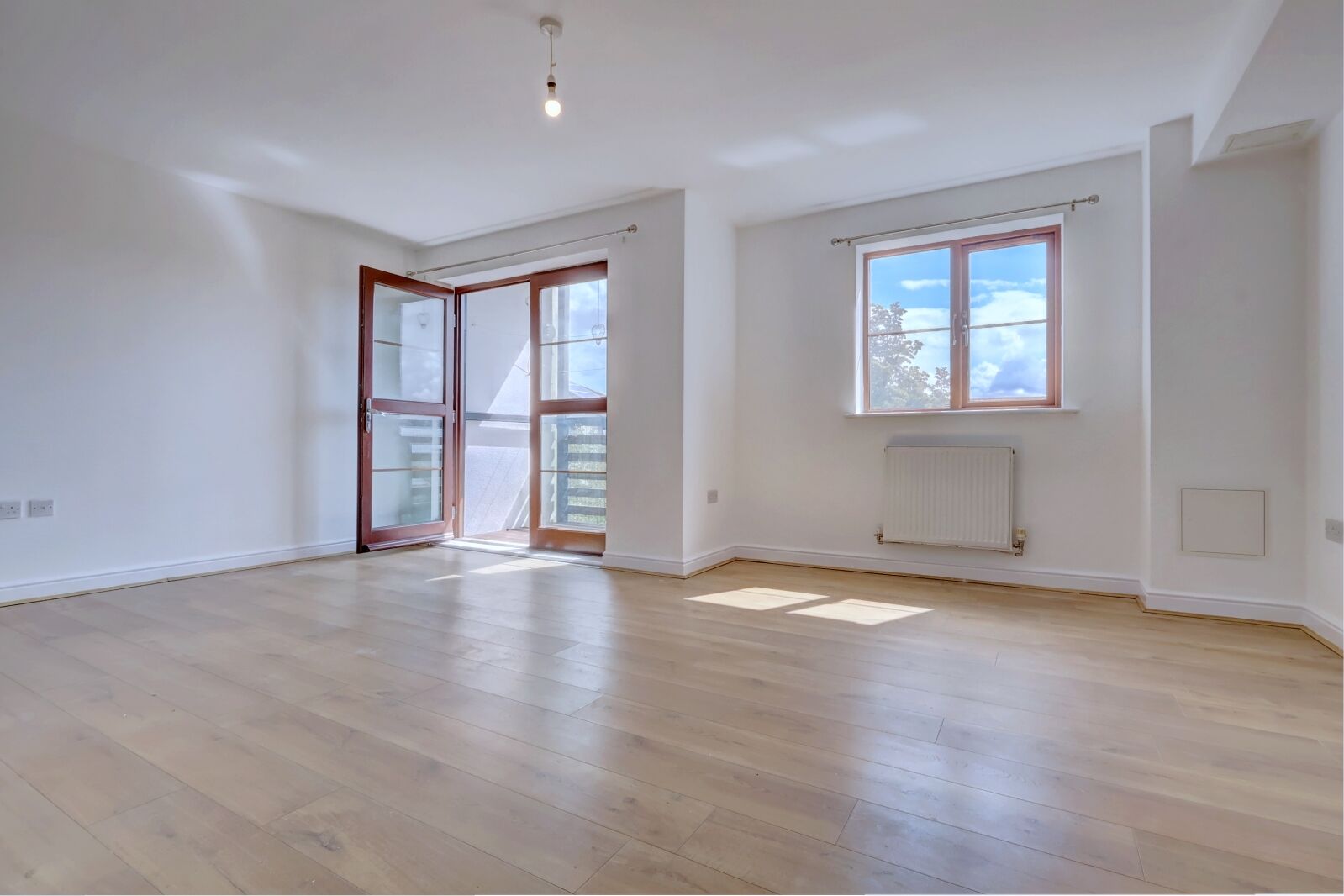 Flat Marlow Hill in High Wycombe
