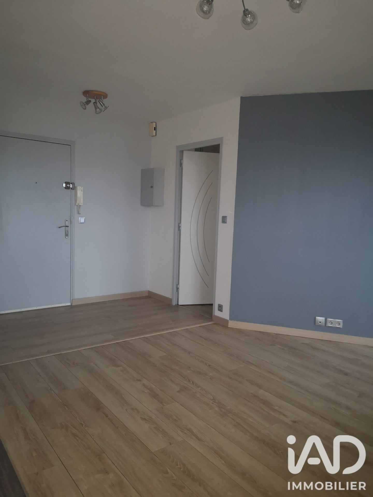 Flat Boulevard du Manoir Saint-Lô in Nantes