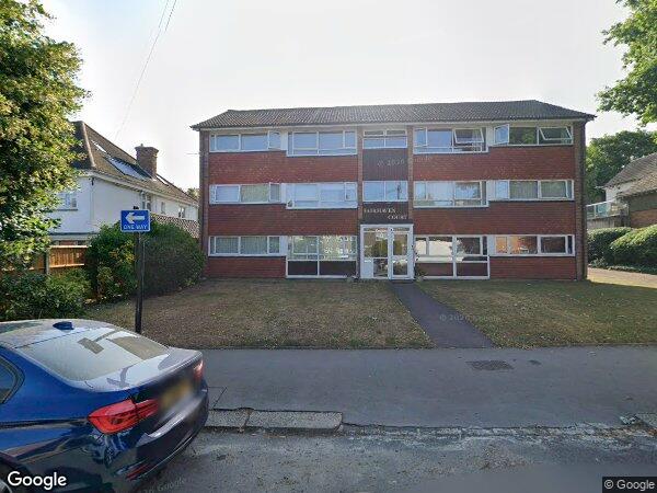 Flat Ashburton Road in Greater London