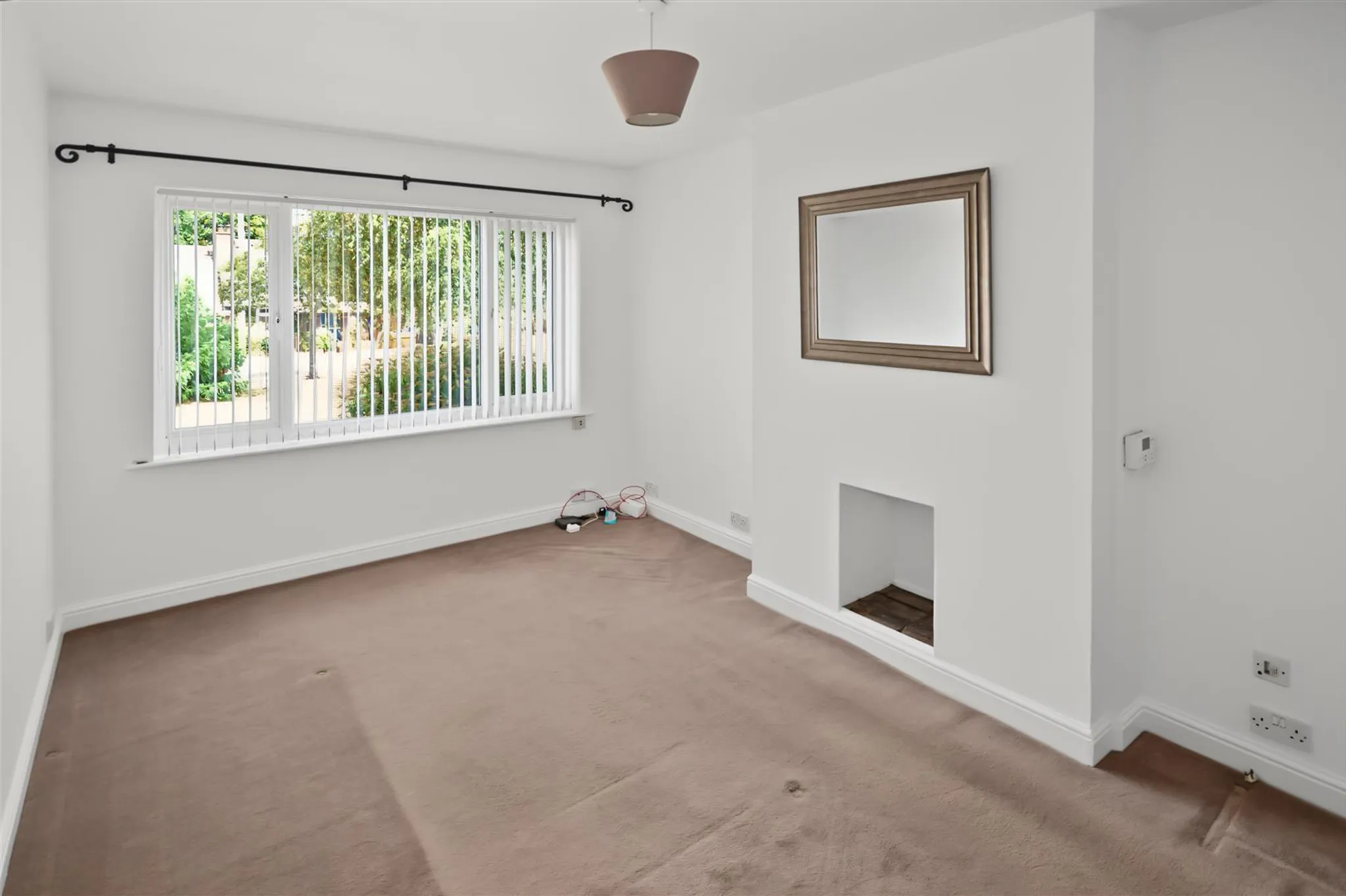 House Oakleigh Drive in Duston