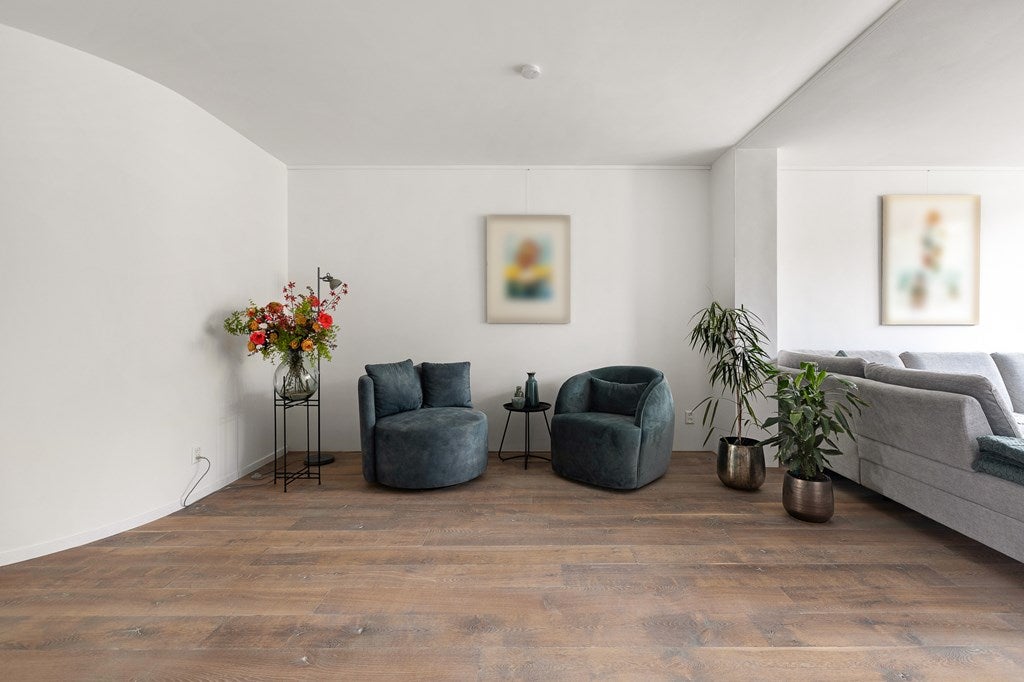 Tussenwoning te koop: Lange Voren 98, Barneveld