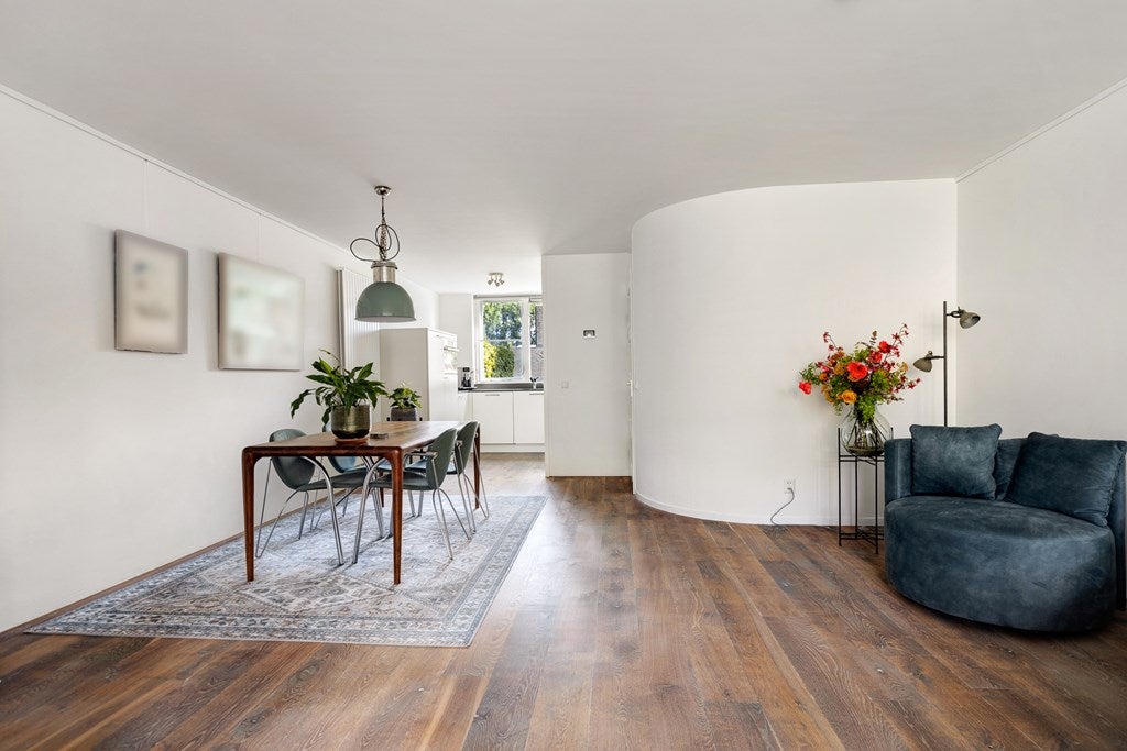 Tussenwoning te koop: Lange Voren 98, Barneveld