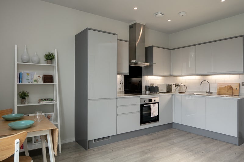 Flat St Catherine's Place in Bristol