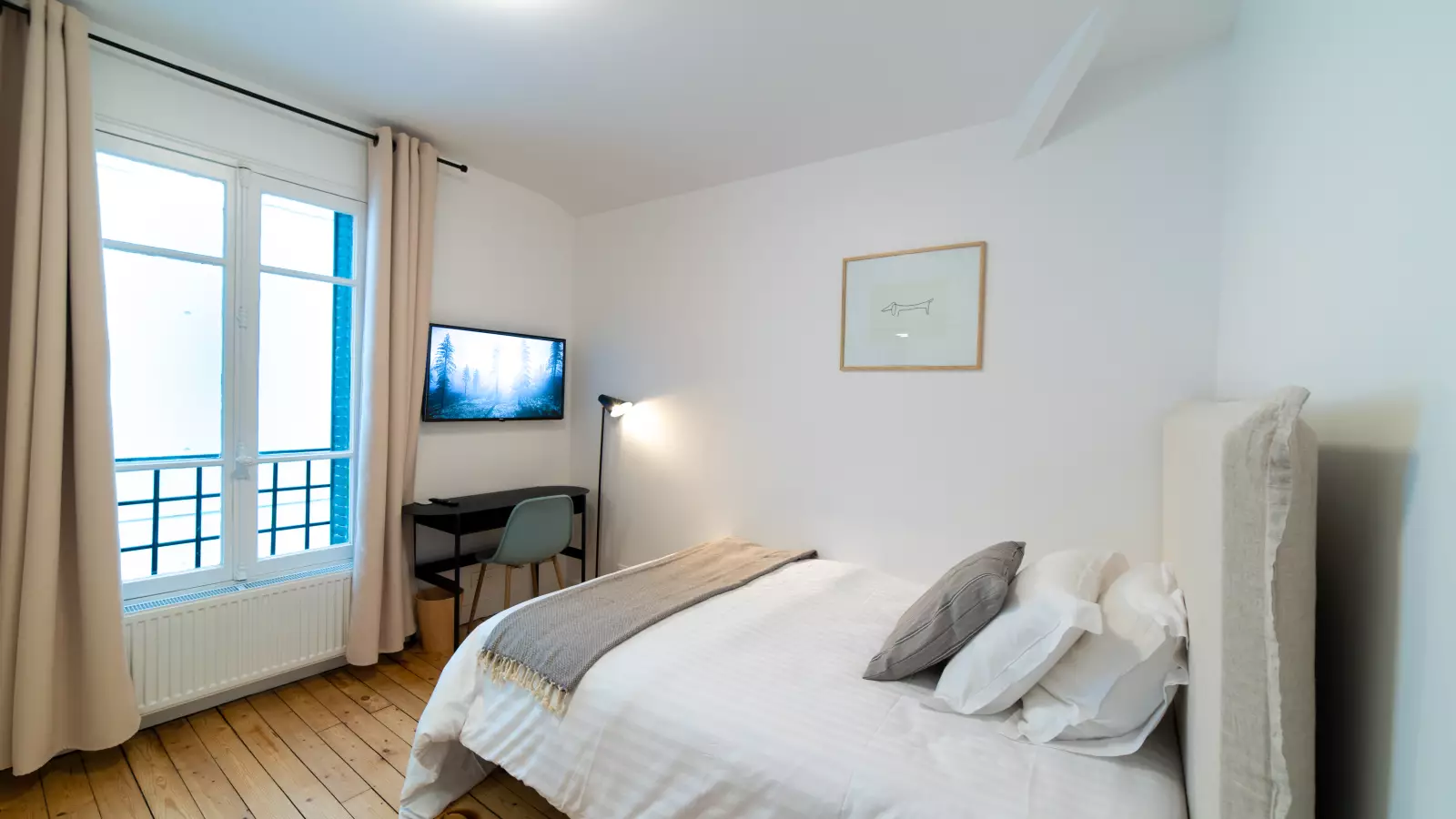 Flat Rue Viala in Paris