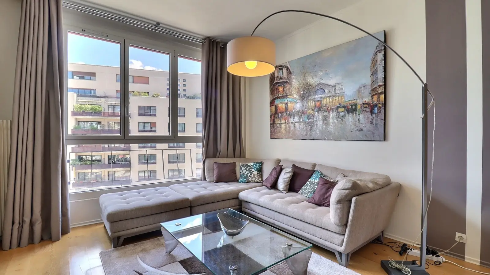 Flat Rue Scheffer in Paris