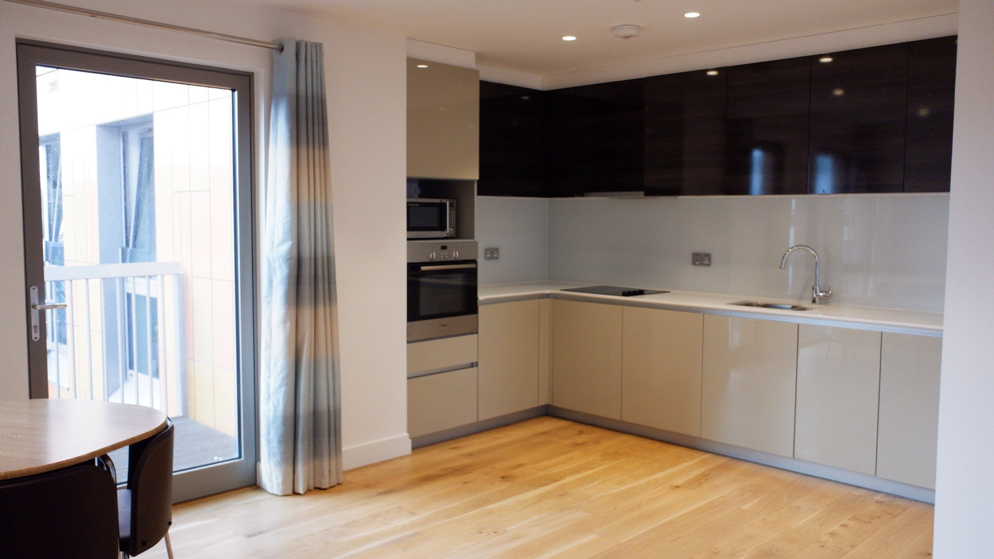Flat Rathbone Market in Greater London