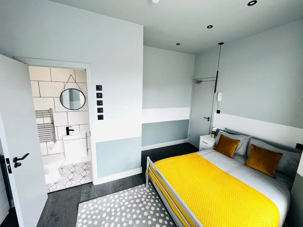 Room Arngask Road in Greater London